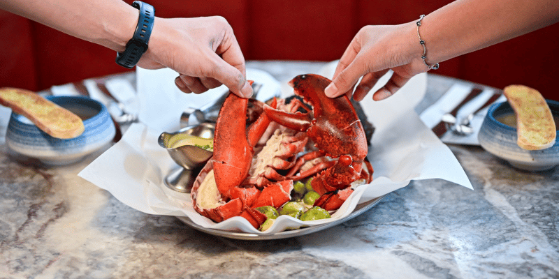 Burger & Lobster Lobster
