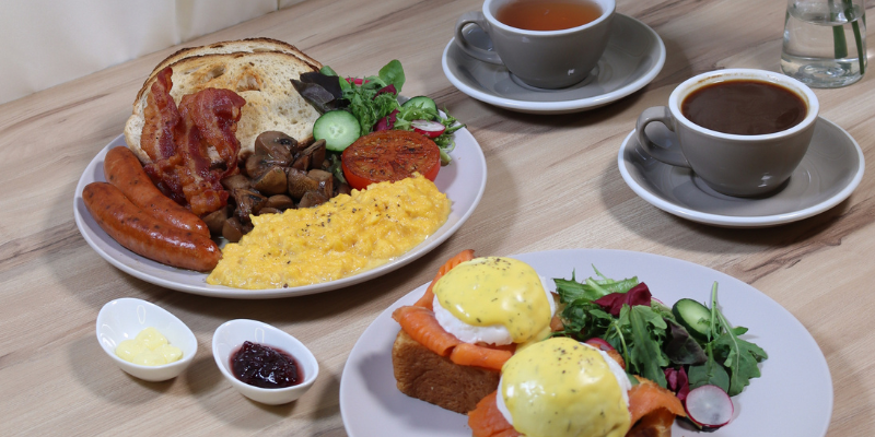 Cedele Eggs Benedict Breakfast