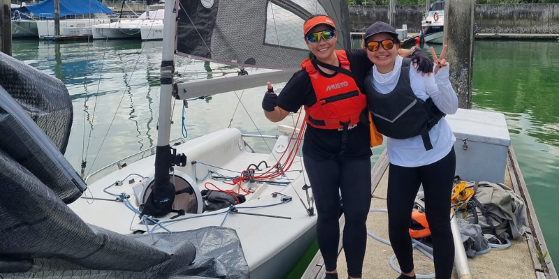 Hi-Tech Sailing instructor and student