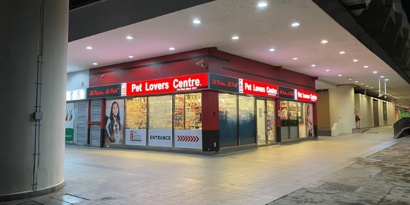 Pet Lovers Centre store